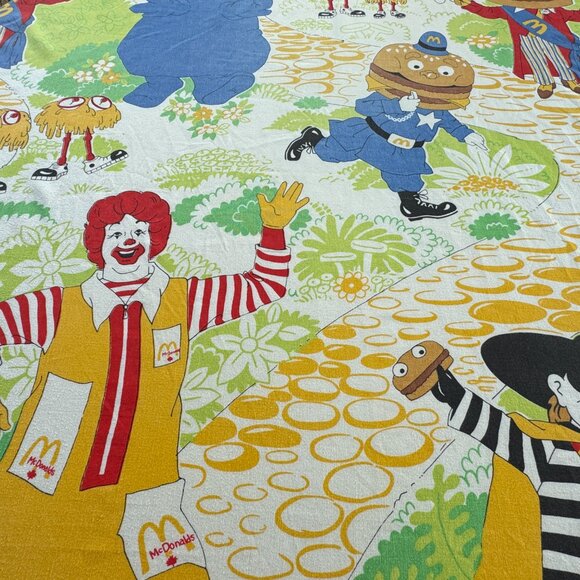 Vintage 70s McDonald's bedsheet, fitted flannel, twin size - Picture 2 of 6